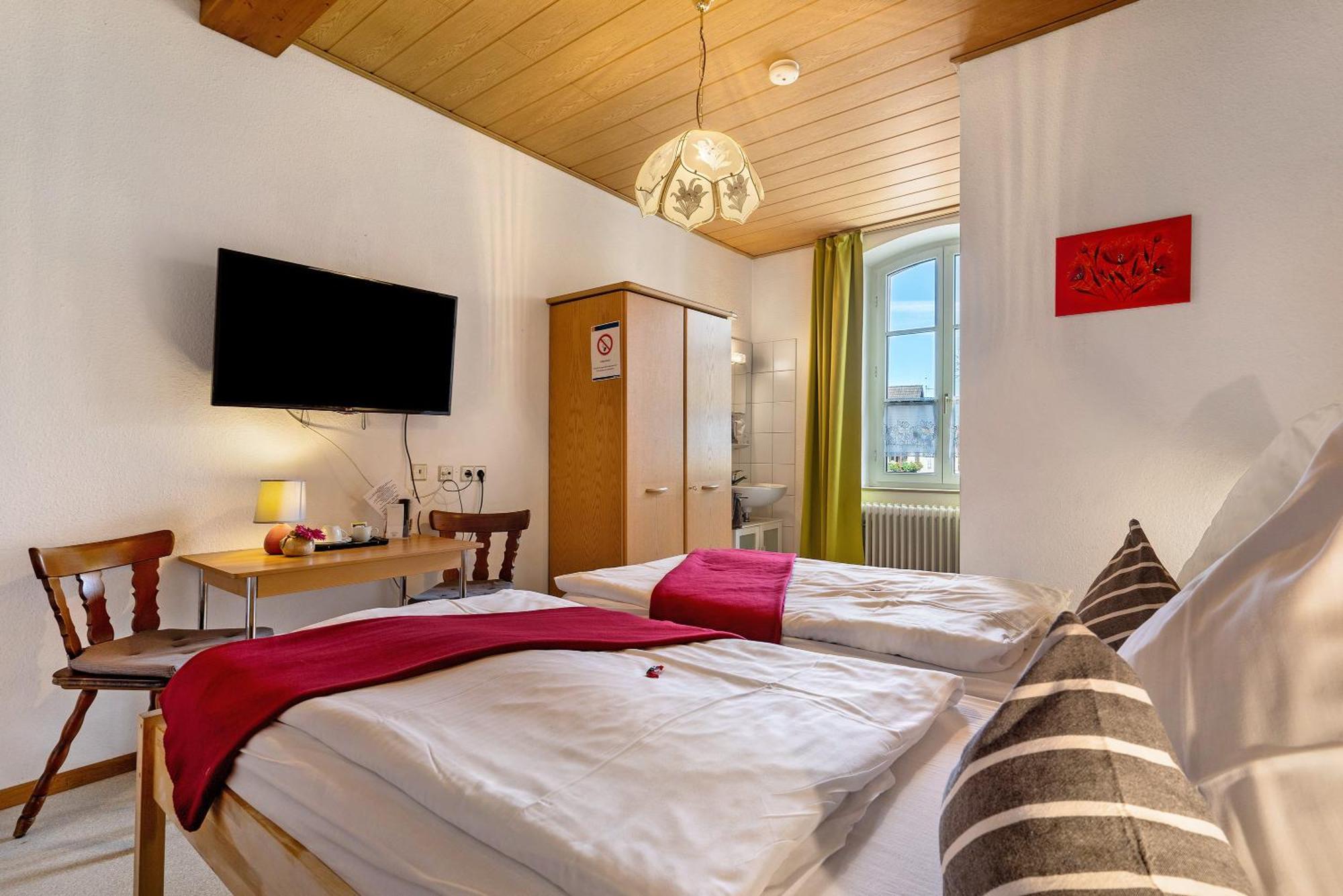 Gasthof Zum Schwanen 3*