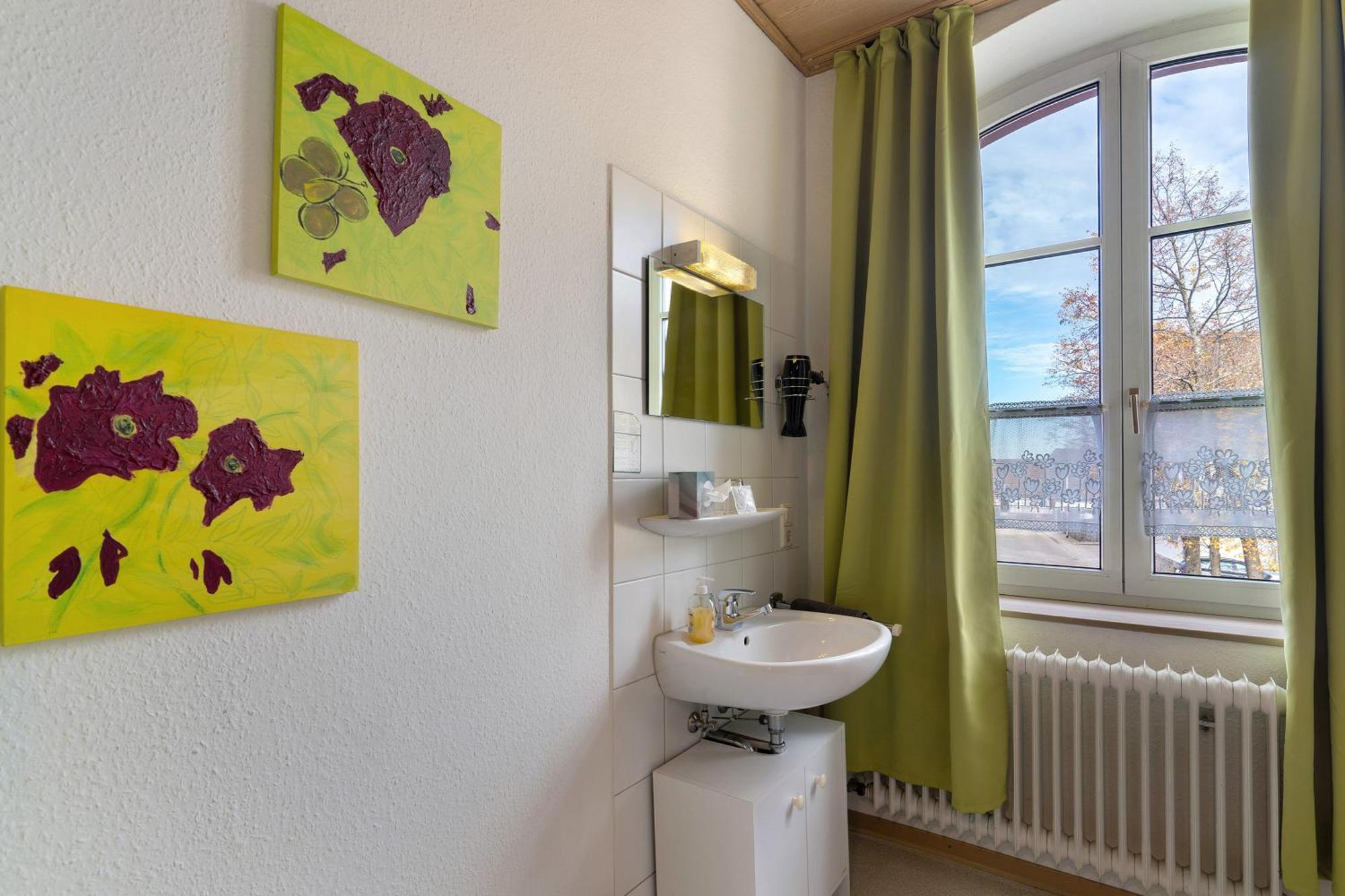 Zum Schwanen 3*